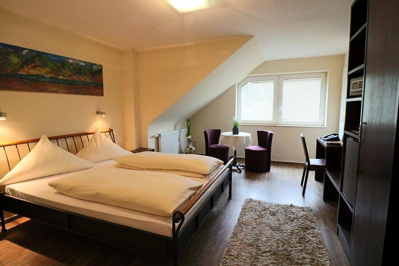 Christiana'S Wein & Art Hotel Бернкастель-Кюс Екстер'єр фото