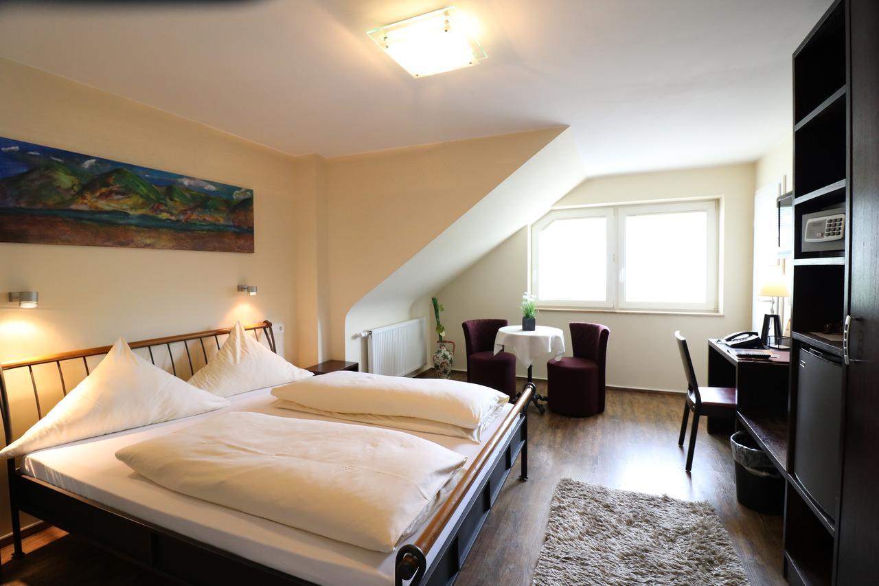 Christiana'S Wein & Art Hotel Бернкастель-Кюс Екстер'єр фото