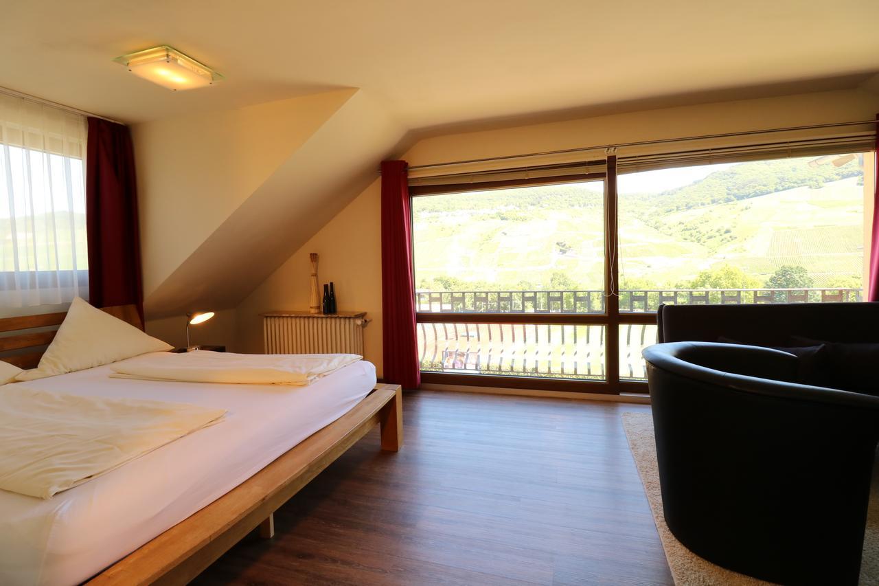 Christiana'S Wein & Art Hotel Бернкастель-Кюс Екстер'єр фото