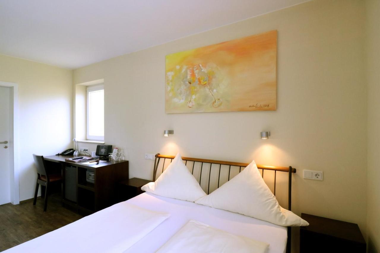 Christiana'S Wein & Art Hotel Бернкастель-Кюс Екстер'єр фото